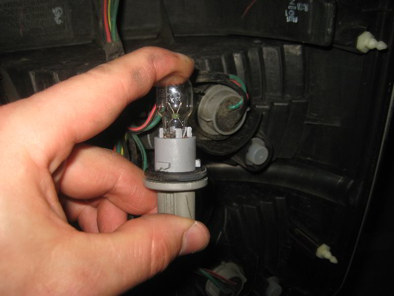 Acura-MDX-Tail-Light-Bulbs-Replacement-Guide-025