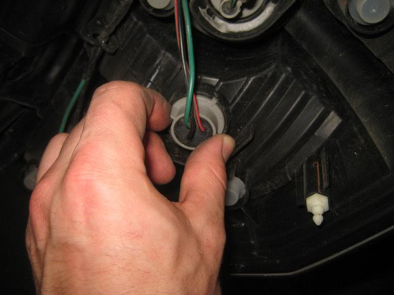 Acura-MDX-Tail-Light-Bulbs-Replacement-Guide-031