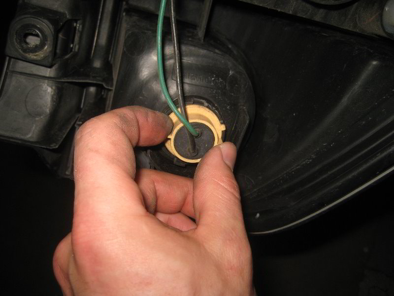 Acura-MDX-Tail-Light-Bulbs-Replacement-Guide-032