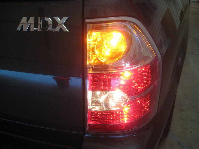 Acura-MDX-Tail-Light-Bulbs-Replacement-Guide-048