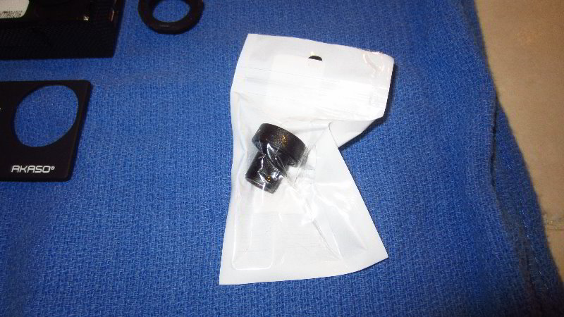 Akaso-EK5000-Action-Camera-Scratched-Lens-Replacement-Guide-007