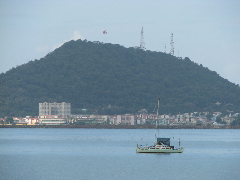 Amador-Causeway-Panama-City-Panama-004
