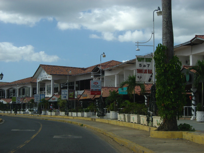 Amador-Causeway-Panama-City-Panama-060
