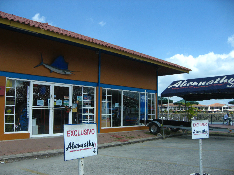 Amador-Causeway-Panama-City-Panama-075