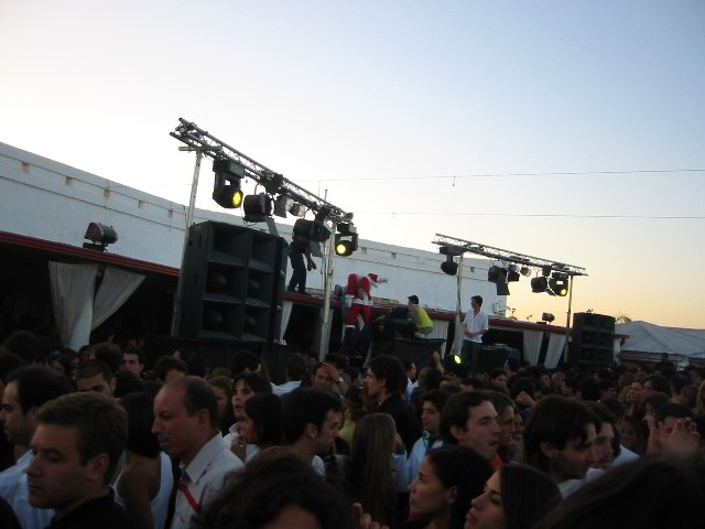 Carreras-Discotheque-16