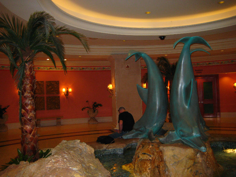 Atlantis-Resort-Paradise-Island-Bahamas-014