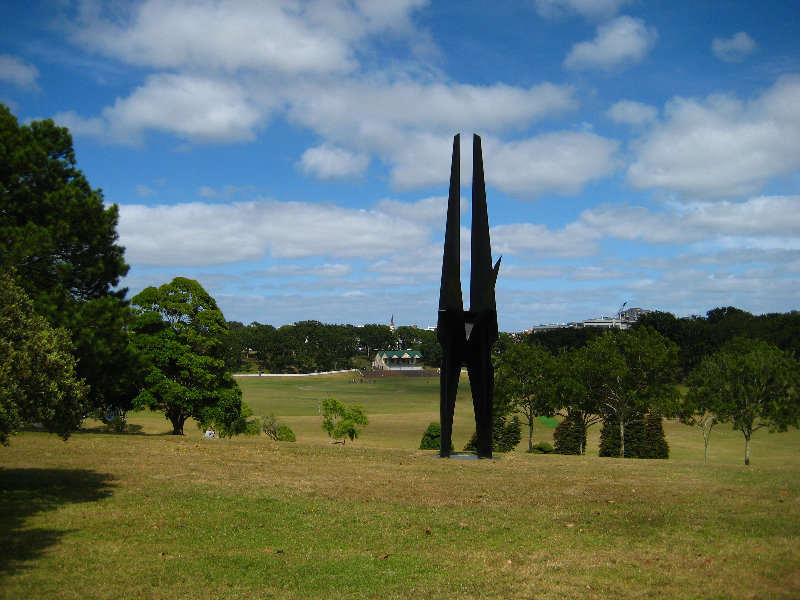 Auckland-Domain-Park-North-Island-New-Zealand-007