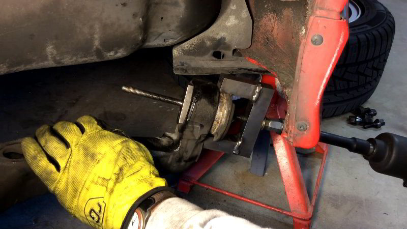 BMW-E36-Rear-Trailing-Arm-Bushings-Replacement-Guide-014