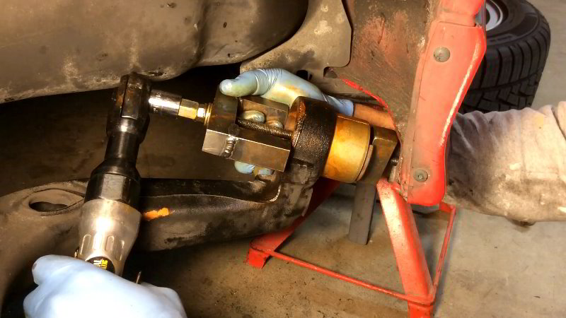 BMW-E36-Rear-Trailing-Arm-Bushings-Replacement-Guide-029