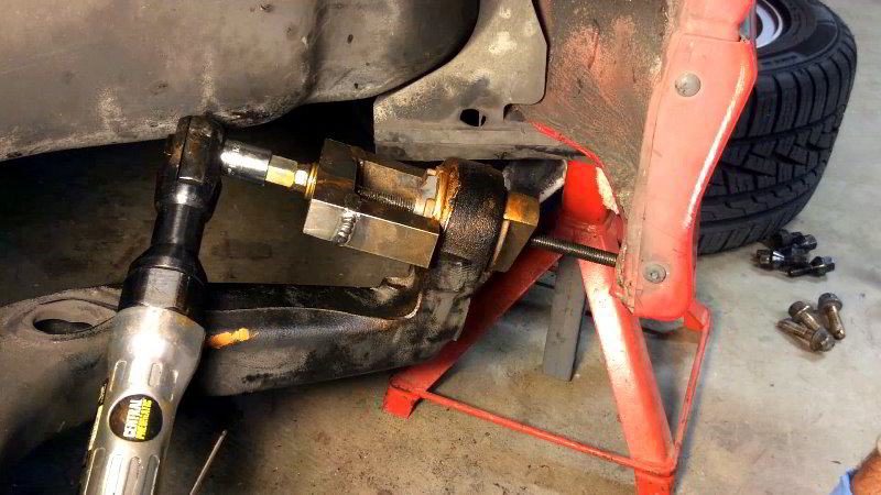 BMW-E36-Rear-Trailing-Arm-Bushings-Replacement-Guide-033
