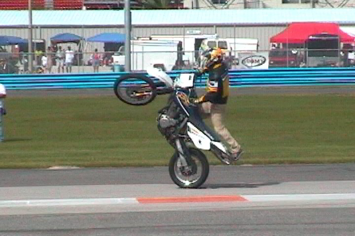 Biketoberfest-Stunt-Show-Daytona-Beach-FL-007