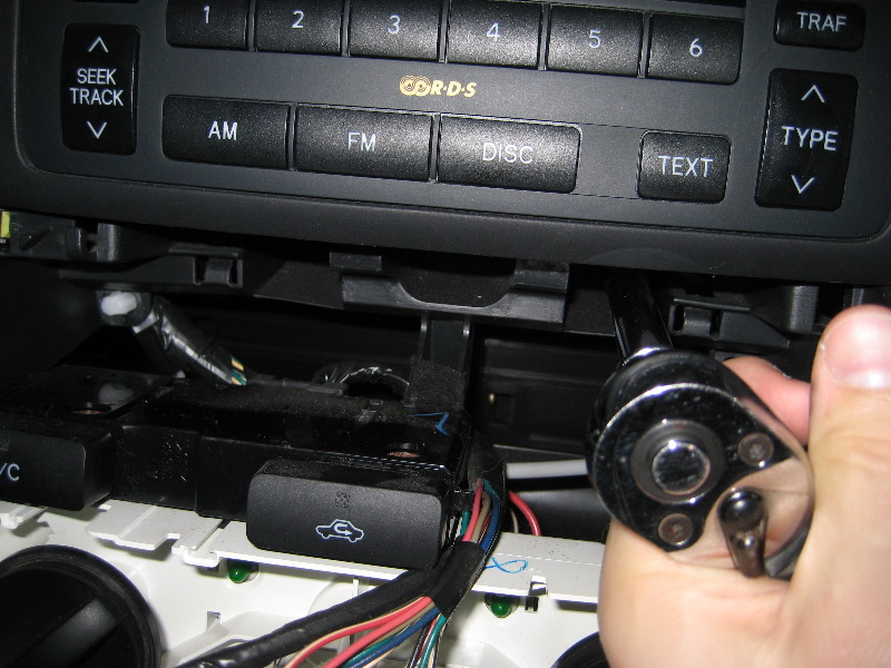 Blitzsafe-Toyota-Corolla-Aux-Input-Install-Guide-Review-022
