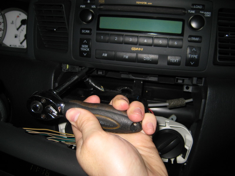 Blitzsafe-Toyota-Corolla-Aux-Input-Install-Guide-Review-023