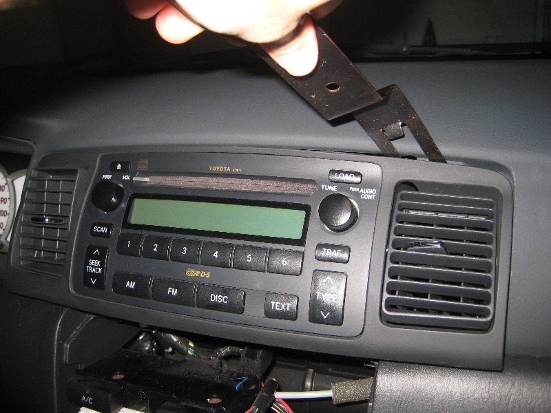 Blitzsafe-Toyota-Corolla-Aux-Input-Install-Guide-Review-030