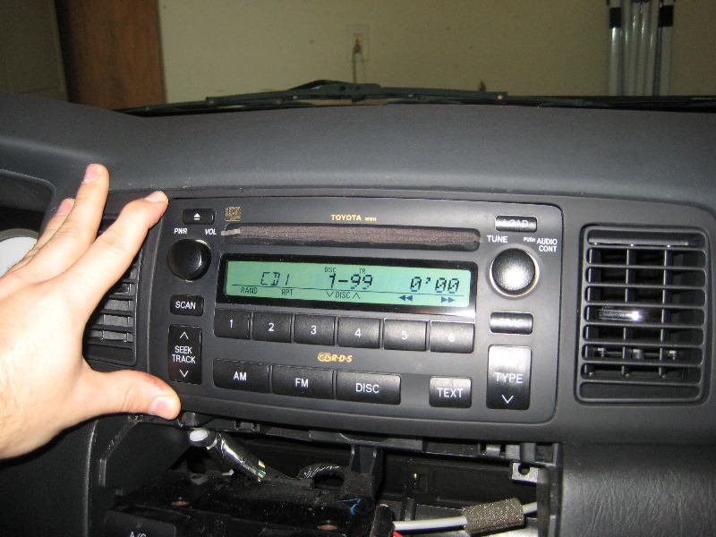 BlitzsafeToyotaCorollaAuxInputInstallGuideReview053