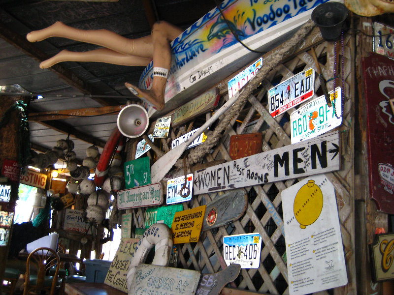 Bos-Fish-Wagon-Restaurant-Key-West-FL-007