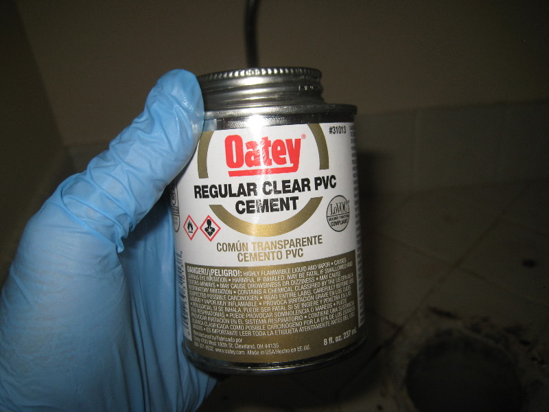 Broken-Plastic-Toilet-Flange-Replacement-Guide-016