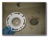 Broken-Plastic-Toilet-Flange-Replacement-Guide-015