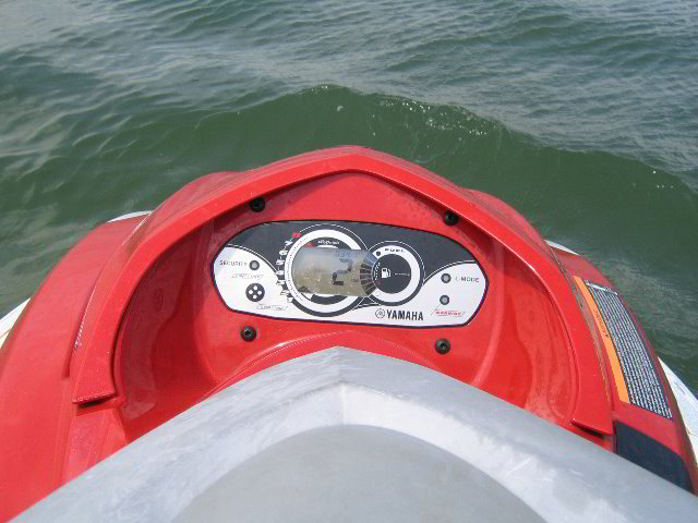 AquaWorld-Yamaha-WaveRunner-12