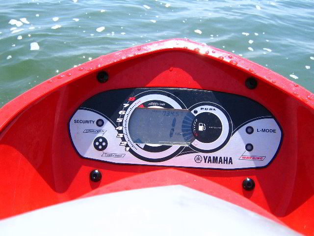 AquaWorld-Yamaha-WaveRunner-16