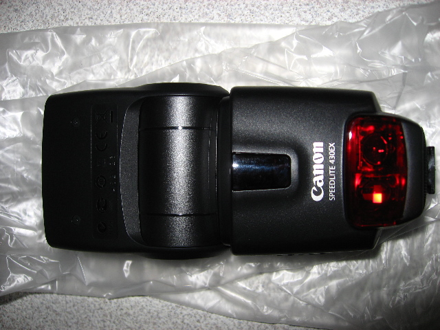 Canon-Speedlite-430EX-Flash-Review-005