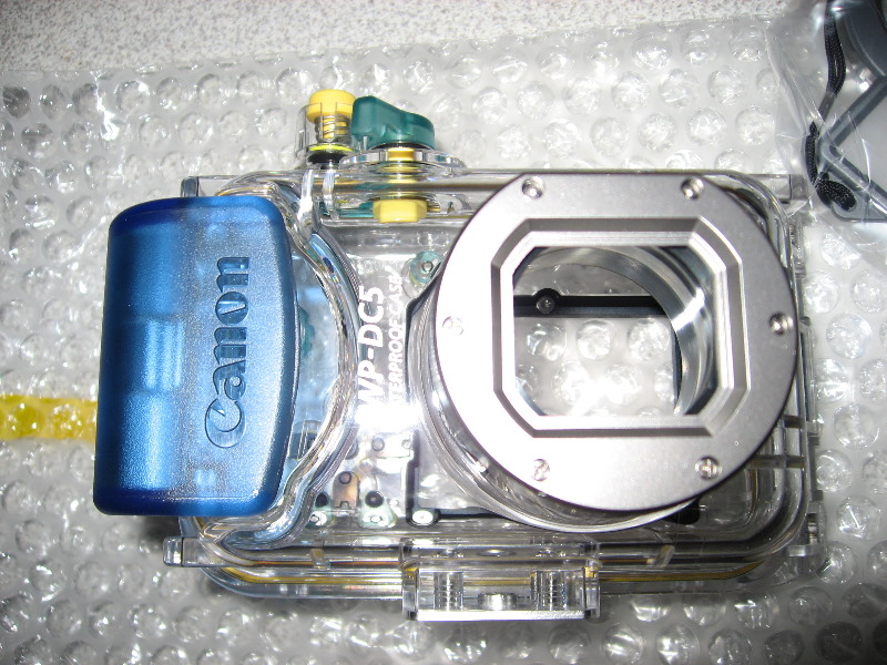 Canon-Underwater-Digital-Camera-Case-Review-015