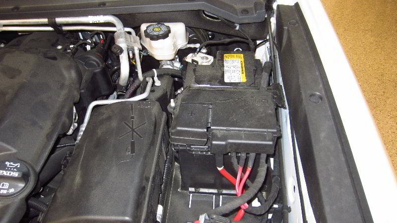 Chevrolet-Colorado-12V-Automotive-Battery-Replacement-Guide-002