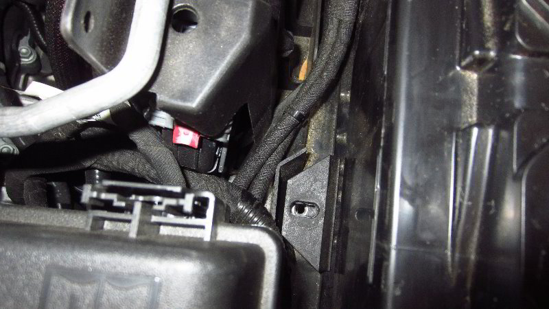 Chevrolet-Colorado-12V-Automotive-Battery-Replacement-Guide-034