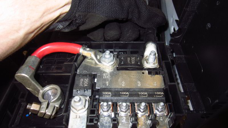 Chevrolet-Colorado-12V-Automotive-Battery-Replacement-Guide-038