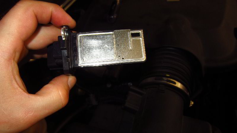 Chevrolet-Colorado-MAF-Sensor-Replacement-Guide-012