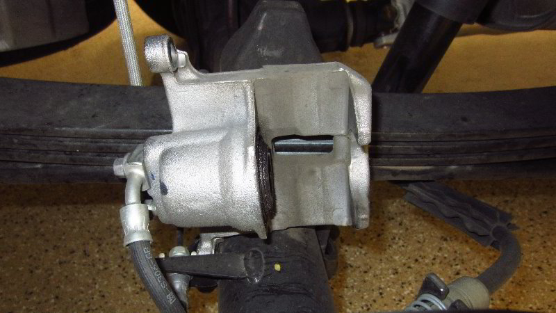 Chevrolet-Colorado-Rear-Brake-Pads-Replacement-Guide-010