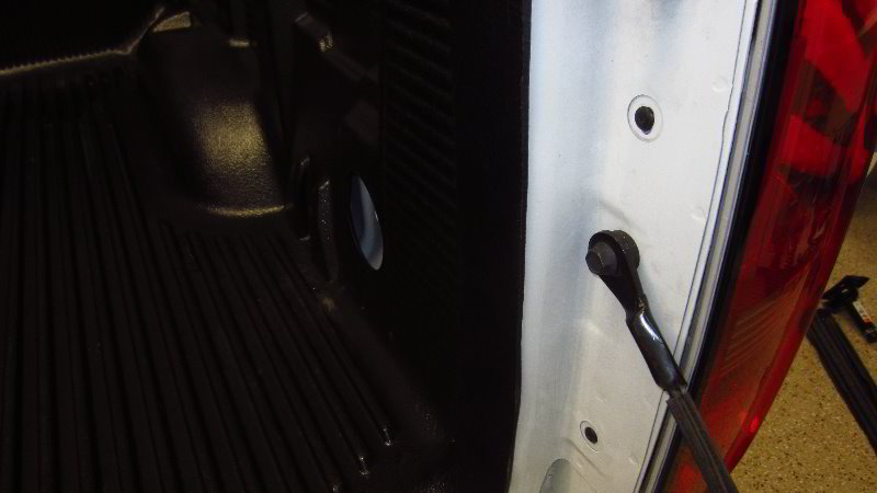 Chevrolet-Colorado-Tail-Light-Bulbs-Replacement-Guide-026