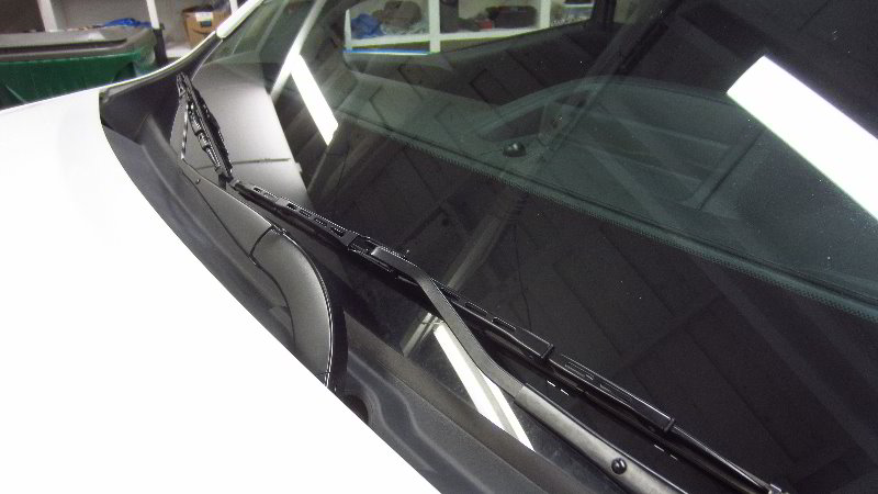 Chevrolet-Colorado-Windshield-Wiper-Blades-Replacement-Guide-015