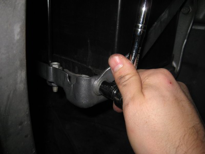 Chrysler-200-12V-Automotive-Battery-Replacement-Guide-050