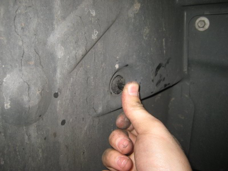 Chrysler-200-12V-Automotive-Battery-Replacement-Guide-057