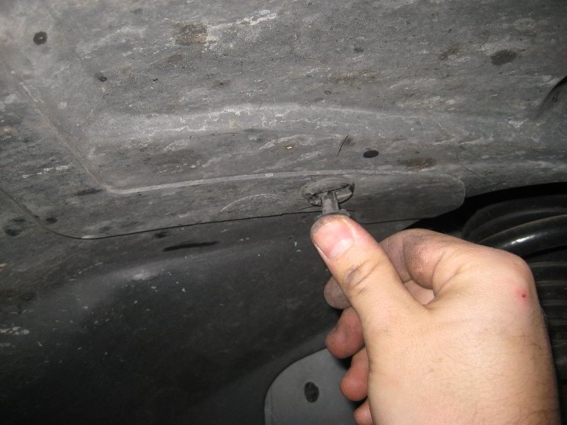 Chrysler-200-12V-Automotive-Battery-Replacement-Guide-058