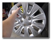 Chrysler-200-Front-Disc-Brake-Pads-Replacement-Guide-006