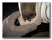 Chrysler-200-Front-Disc-Brake-Pads-Replacement-Guide-016