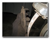 Chrysler-200-Front-Disc-Brake-Pads-Replacement-Guide-021