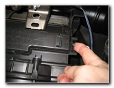 Chrysler-200-HVAC-Cabin-Air-Filter-Replacement-Guide-011