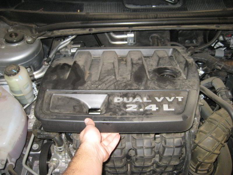 Chrysler-200-World-I4-Engine-Spark-Plugs-Replacement-Guide-002