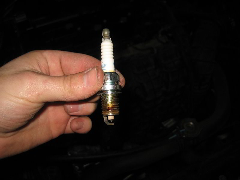 Chrysler-200-World-I4-Engine-Spark-Plugs-Replacement-Guide-018