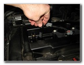 Chrysler-200-World-I4-Engine-Spark-Plugs-Replacement-Guide-016