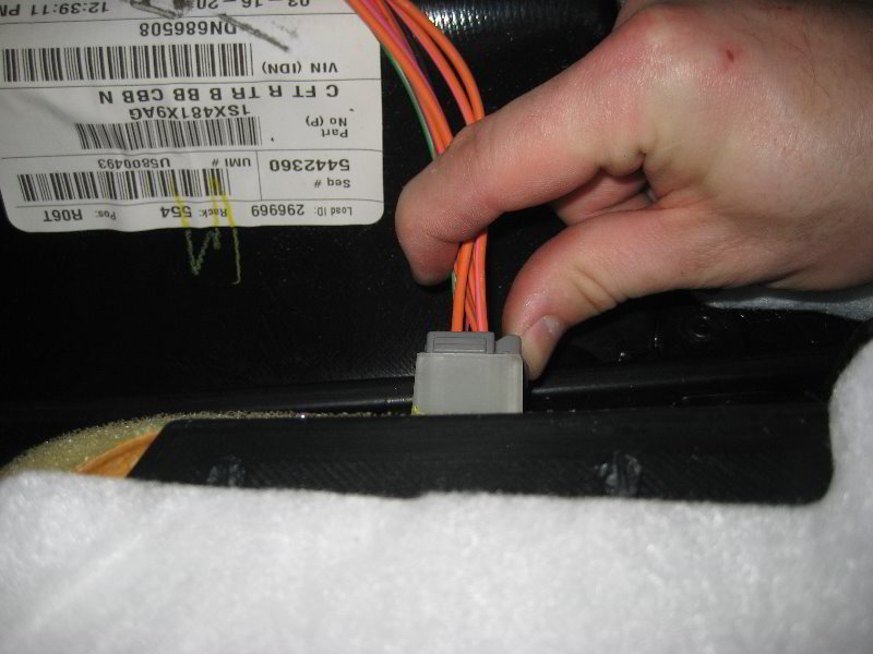 Chrysler-200-Interior-Door-Panel-Removal-Guide-022