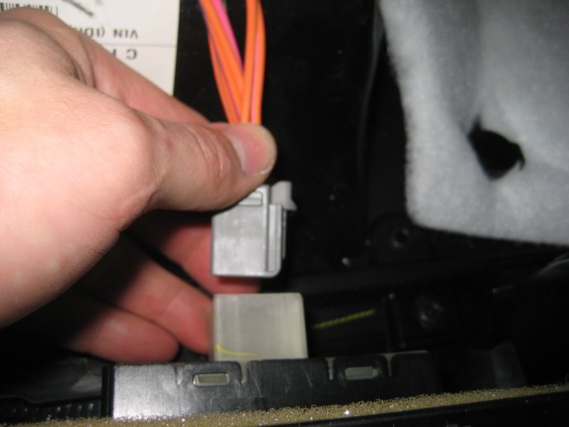 Chrysler-200-Interior-Door-Panel-Removal-Guide-031