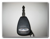 Chrysler-200-Key-Fob-Battery-Replacement-Guide-002