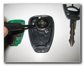 Chrysler-200-Key-Fob-Battery-Replacement-Guide-008
