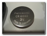 Chrysler-200-Key-Fob-Battery-Replacement-Guide-010