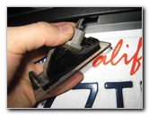 Chrysler-200-License-Plate-Light-Bulbs-Replacement-Guide-005