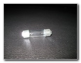 Chrysler-200-Map-Light-Bulbs-Replacement-Guide-007